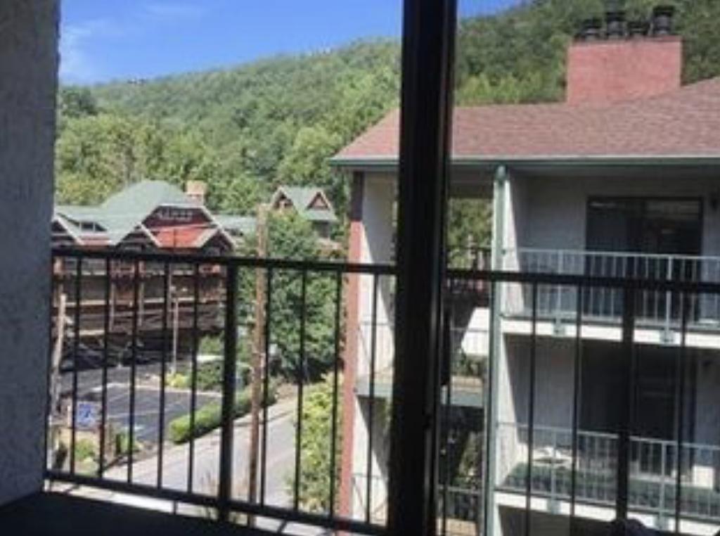 Downtown Gatlinburg Apartment Eksteriør billede