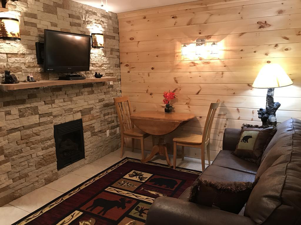 Downtown Gatlinburg Apartment Eksteriør billede